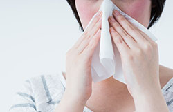 アレルギー性鼻炎の原因はカビ？